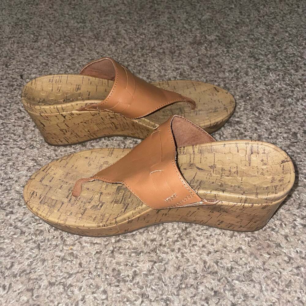 Vionic High Tide Tan Leather Cork Platform Wedge Thong Sandals - Picture 8 of 11